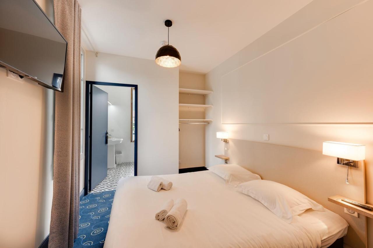 Hotel Le Pavillon Des Fleurs Menthon-Saint-Bernard Zewnętrze zdjęcie