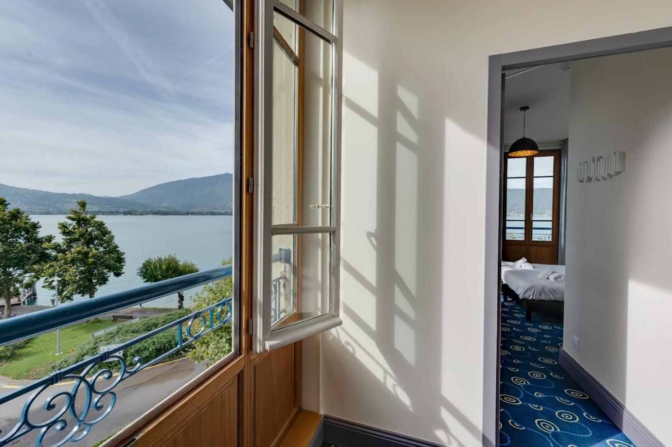 Hotel Le Pavillon Des Fleurs Menthon-Saint-Bernard Zewnętrze zdjęcie